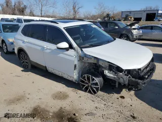 2020 Volkswagen Tiguan SE with VIN 3VV2B7AX4LM174700, listed as a Copart auction lot 46323834 with 53,276 mi miles and Salvage Title. Bid and sale history available at carsss.com. Image 4.