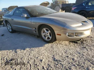 2002 Pontiac Firebird Firebird with VIN 2G2FS22KX22149391, listed as a Copart auction lot 81396894 with 116,398 mi miles and Clean title. Bid and sale history available at DreamBid. Image 4.