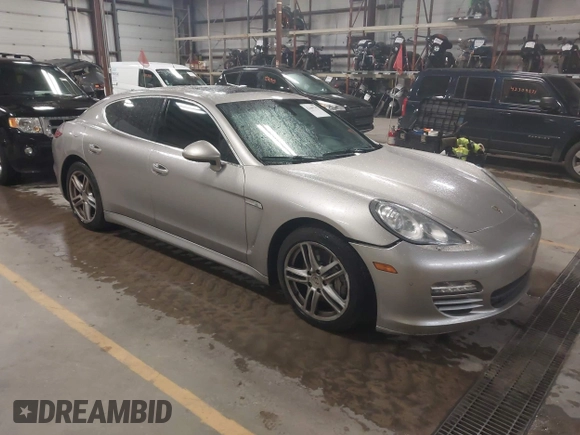 2012 Porsche Panamera S с VIN WP0AB2A71CL060068, выставлен на аукционе IAAI как лот 42309742 с пробегом 93 334 миль миль и . История ставок и продаж доступна на DreamBid. Изображение 1.