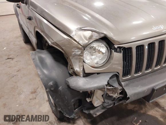2003 Jeep Liberty Sport with VIN 1J4GL48K83W652993, listed as a IAAI auction lot 41086140 with 115,177 mi miles and . Bid and sale history available at DreamBid. Image 6.