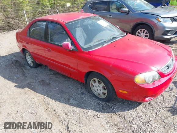 2002 Kia Spectra GS with VIN KNAFB161425076186, listed as a IAAI auction lot 42007615 with 90,269 mi miles. Bid and sale history available at carsss.com. Image 1.