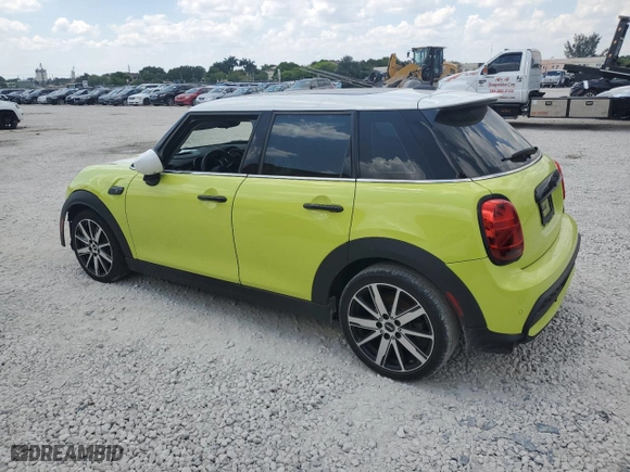 2023 MINI Hardtop 4 Door Cooper S with VIN WMW53DK08P2S75662, listed as a Copart auction lot 56526044 with 22,431 mi miles and Non Repairable. Bid and sale history available at carsss.com. Image 2.