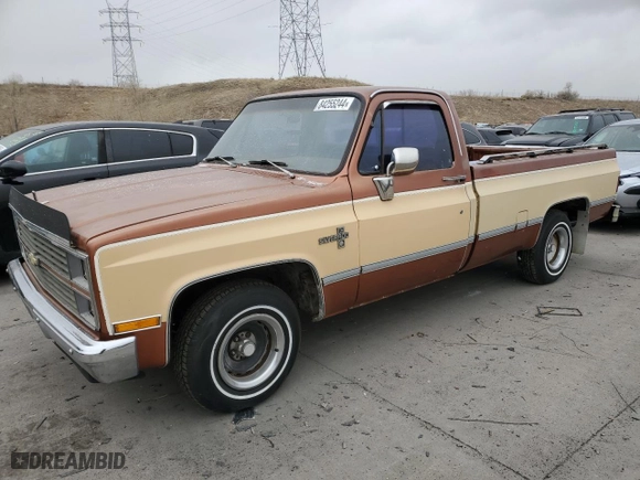 1983 Chevrolet Pickup with VIN 1GCDC14H0DF358975, listed as a Copart auction lot 84255244 with 88,141 mi miles and Clean Title. Bid and sale history available at carsss.com. Image 1.