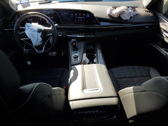 2024 Cadillac Escalade 4WD Sport Platinum z VIN 1GYS4GKL3RR331798, wystawiony jako Copart lot #81526454 z przebiegiem 4 140 mil mil oraz Szkoda całkowita • Salvage title. Historia ofert i sprzedaży dostępna na DreamBid. Obrazek 8.