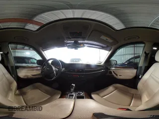 2011 BMW X5 35d z VIN 5UXZW0C54BL369201, wystawiony jako IAAI lot #42285920 z przebiegiem 158 287 mil mil oraz . Historia ofert i sprzedaży dostępna na DreamBid. Obrazek 19.