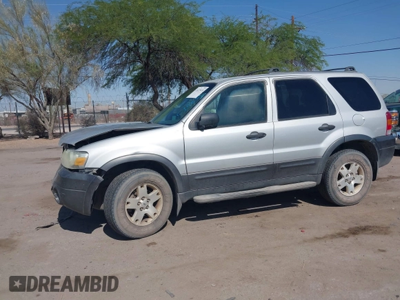 2006 Ford Escape XLT z VIN 1FMCU93136KC15231, wystawiony jako IAAI lot #42625410 z przebiegiem 117 479 mil mil oraz . Historia ofert i sprzedaży dostępna na DreamBid. Obrazek 12.