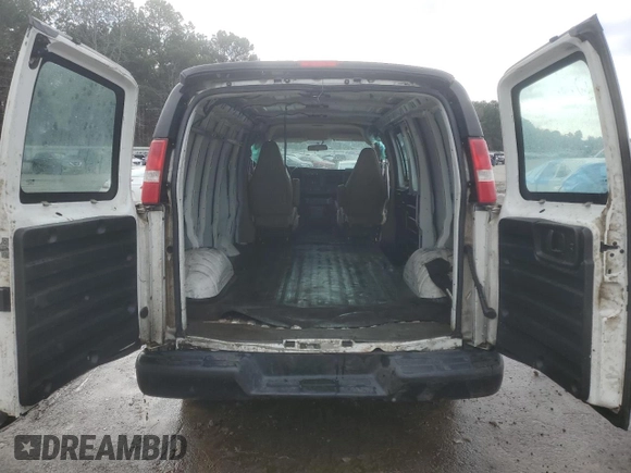 2020 Chevrolet Express Cargo Van with VIN 1GCWGAFGXL1119169, listed as a Copart auction lot 44547175 with 206,647 mi miles and Salvage Title. Bid and sale history available at carsss.com. Image 6.
