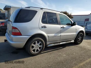 2000 Mercedes-Benz M-Class with VIN 4JGAB72E2YA185234, listed as a Copart auction lot 83479684 with 209,491 mi miles and Clean Title. Bid and sale history available at carsss.com. Image 3.