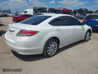2011 Mazda Mazda6 i Touring with VIN 1YVHZ8CHXB5M02696, listed as a IAAI auction lot 41959003 with 164,755 mi miles. Bid and sale history available at carsss.com. Image 4.