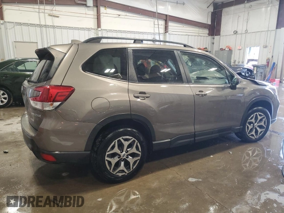 2019 Subaru Forester Premium with VIN JF2SKAGC6KH477921, listed as a Copart auction lot 48183475 with 0 mi miles and Non Repairable. Bid and sale history available at carsss.com. Image 3.