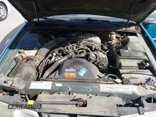 1992 Ford Thunderbird with VIN 1FAPP6049NH155435, listed as a IAAI auction lot 41995083 with 152,615 mi miles and . Bid and sale history available at DreamBid. Image 10.