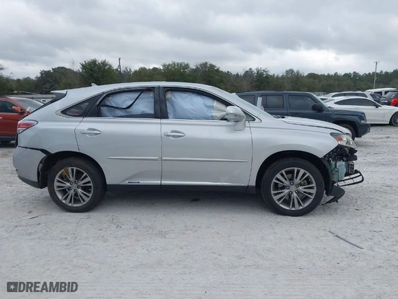 2013 Lexus RX 450h with VIN JTJZB1BA8D2008237, listed as a IAAI auction lot 41574651 with 106,732 mi miles. Bid and sale history available at carsss.com. Image 14.