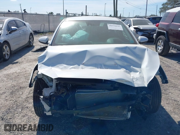 2024 Kia Forte LXS z VIN 3KPF24AD8RE794263, wystawiony jako IAAI lot #40550643 z przebiegiem 10 318 mil mil oraz . Historia ofert i sprzedaży dostępna na DreamBid. Obrazek 12.