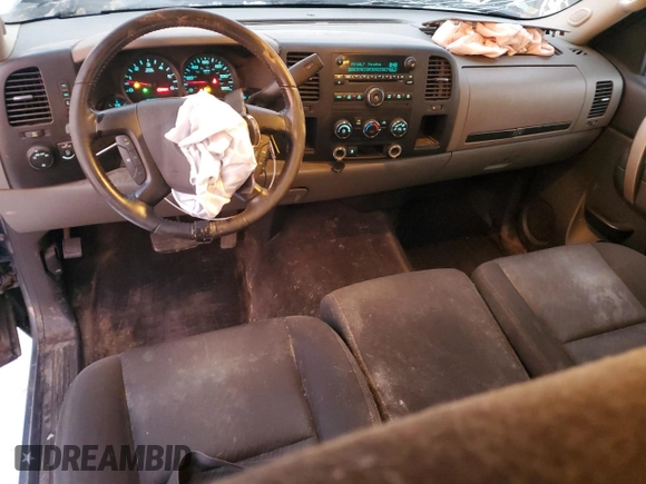 2010 Chevrolet Silverado 1500 LS with VIN 1GCSCREA7AZ264836, listed as a Copart auction lot 88660905 with 249,565 mi miles and Clean Title. Bid and sale history available at carsss.com. Image 8.