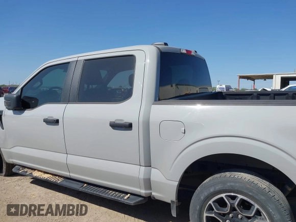 2023 Ford F-150 XL with VIN 1FTEW1CP4PKD19421, listed as a IAAI auction lot 42000462 with 60,323 mi miles and . Bid and sale history available at DreamBid. Image 13.