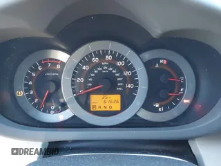 2011 Toyota RAV4 Ltd with VIN 2T3DK4DV0BW060285, listed as a IAAI auction lot 41677068 with 61,636 mi miles. Bid and sale history available at carsss.com. Image 7.