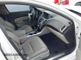 2015 Acura TLX with VIN 19UUB1F33FA009718, listed as a IAAI auction lot 42738052 with 174,152 mi miles and . Bid and sale history available at DreamBid. Image 5.