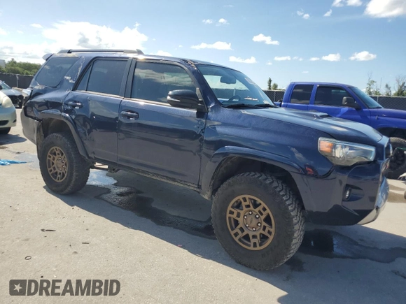 2024 Toyota 4Runner TRD Off Road z VIN JTERU5JR9R6252468, wystawiony jako Copart lot #62238625 z przebiegiem 13 778 mil mil oraz Szkoda całkowita • Salvage title. Historia ofert i sprzedaży dostępna na DreamBid. Obrazek 4.