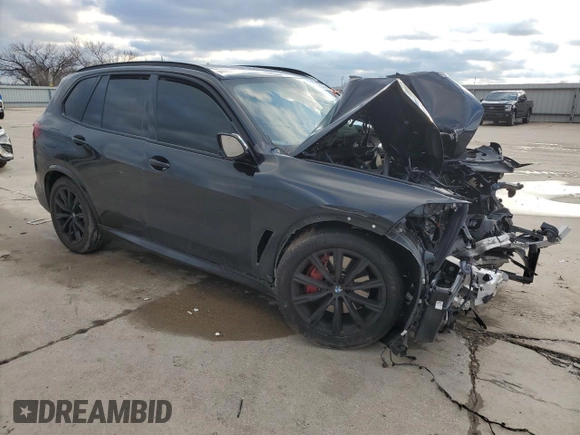2022 BMW X5 sDrive40i with VIN 5UXCR4C01N9K96301, listed as a Copart auction lot 87514625 with 0 mi miles and Salvage Title. Bid and sale history available at carsss.com. Image 4.