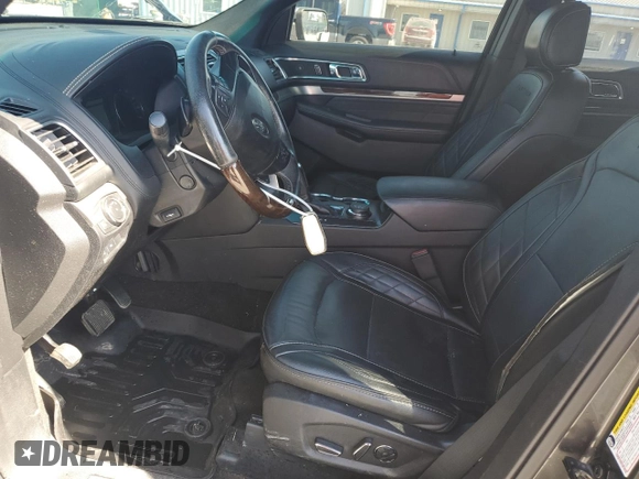 2017 Ford Explorer Platinum z VIN 1FM5K8HT9HGC21236, wystawiony jako Copart lot #66230535 z przebiegiem 145 201 mil mil oraz Czysty tytuł • Clean title. Historia ofert i sprzedaży dostępna na DreamBid. Obrazek 7.
