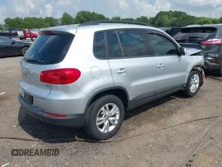 2016 Volkswagen Tiguan R-Line with VIN WVGAV7AX7GW557260, listed as a IAAI auction lot 42569691 with 96,019 mi miles and . Bid and sale history available at DreamBid. Image 4.