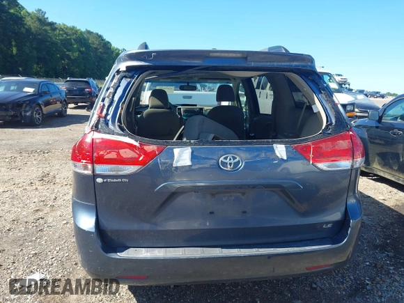 2013 Toyota Sienna LE AAS with VIN 5TDKK3DCXDS350005, listed as a IAAI auction lot 42470301 with 345,695 mi miles and . Bid and sale history available at DreamBid. Image 16.