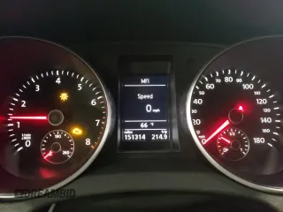 2010 Volkswagen GTI с VIN WVWED7AJ6AW144984, выставлен на аукционе Copart как лот 68801484 с пробегом 151 314 миль миль и Списание • Salvage title. История ставок и продаж доступна на DreamBid. Изображение 9.