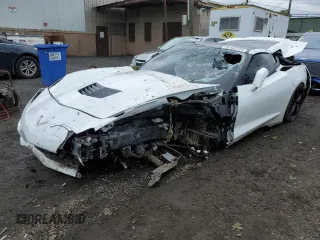 2016 Chevrolet Corvette 1LT with VIN 1G1YB2D76G5122190, listed as a Copart auction lot 66334334 with 32,918 mi miles and Salvage Title. Bid and sale history available at carsss.com. Image 1.