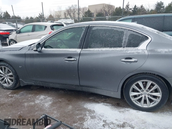 2015 Infiniti Q50 Premium with VIN JN1BV7AR0FM396192, listed as a IAAI auction lot 41564677 with 210,460 mi miles and . Bid and sale history available at DreamBid. Image 15.