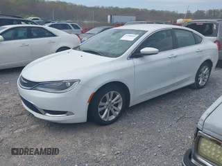 2016 Chrysler 200 Limited with VIN 1C3CCCAB3GN106062, listed as a IAAI auction lot 41900923 with 171,914 mi miles. Bid and sale history available at carsss.com. Image 17.