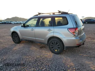 2012 Subaru Forester X Premium z VIN JF2SHBCC1CH428864, wystawiony jako Copart lot #61099195 z przebiegiem 217 468 mil mil oraz Czysty tytuł • Clean title. Historia ofert i sprzedaży dostępna na DreamBid. Obrazek 2.