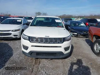 2018 Jeep Compass Sport with VIN 3C4NJCABXJT263332, listed as a IAAI auction lot 41554259 with 91,156 mi miles and . Bid and sale history available at DreamBid. Image 12.