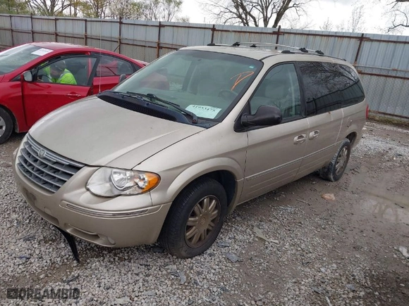 2006 Chrysler Town & Country LWB Limited with VIN 2A8GP64LX6R655307, listed as a IAAI auction lot 41953475 with 260,833 mi miles. Bid and sale history available at carsss.com. Image 2.