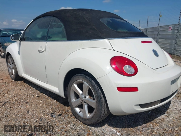2007 Volkswagen Beetle Triple White with VIN 3VWFF31Y77M421510, listed as a IAAI auction lot 42682813 with 113,766 mi miles and . Bid and sale history available at DreamBid. Image 3.