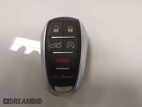2020 Alfa Romeo Stelvio Ti z VIN ZASPAKBN9L7C92041, wystawiony jako IAAI lot #41329129 z przebiegiem 47 977 mil mil oraz . Historia ofert i sprzedaży dostępna na DreamBid. Obrazek 11.