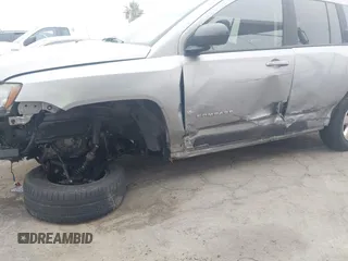 2016 Jeep Compass Latitude с VIN 1C4NJCEA8GD704813, выставлен на аукционе IAAI как лот 42804847 с пробегом 161 043 миль миль и . История ставок и продаж доступна на DreamBid. Изображение 6.