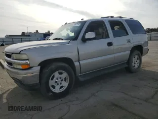 2005 Chevrolet Tahoe Z71 z VIN 1GNEC13T95R241915, wystawiony jako Copart lot #79532714 z przebiegiem 211 625 mil mil oraz Szkoda całkowita • Salvage title. Historia ofert i sprzedaży dostępna na DreamBid. Obrazek 1.