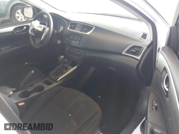 2017 Nissan Sentra SR with VIN 3N1AB7AP9HY397070, listed as a IAAI auction lot 42541290 with Not provided miles and . Bid and sale history available at DreamBid. Image 5.