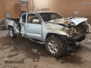 2007 Toyota Tacoma z VIN 5TEMU52N37Z457343, wystawiony jako IAAI lot #41109212 z przebiegiem 149 816 mil mil oraz . Historia ofert i sprzedaży dostępna na DreamBid. Obrazek 1.