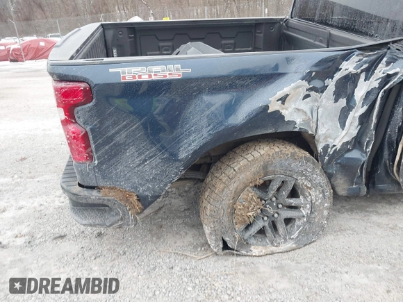 2021 Chevrolet Silverado 1500 Custom Trail Boss with VIN 1GCPYCEF1MZ433544, listed as a IAAI auction lot 41240358 with 71,041 mi miles and . Bid and sale history available at DreamBid. Image 20.