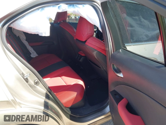 2022 Lexus UX 200 F Sport z VIN JTHE3JBH3N2056014, wystawiony jako IAAI lot #41832434 z przebiegiem 25 693 mil mil oraz . Historia ofert i sprzedaży dostępna na DreamBid. Obrazek 8.
