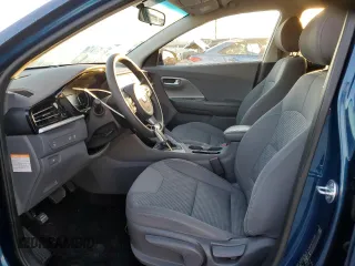 2020 Kia Niro LX with VIN KNDCB3LC2L5423281, listed as a Copart auction lot 79555113 with 60,054 mi miles and Salvage Title. Bid and sale history available at carsss.com. Image 7.