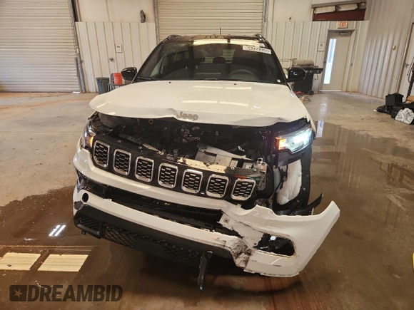 2025 Jeep Compass Limited with VIN 3C4NJDCN8ST594716, listed as a Copart auction lot 64722335 with 862 mi miles and Clean title. Bid and sale history available at DreamBid. Image 5.