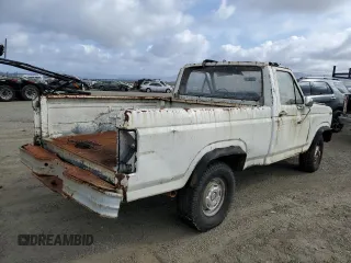 1986 Ford F-150 with VIN 1FTEF14N4GPB75627, listed as a Copart auction lot 68847924 with 50,979 mi miles and Salvage Title. Bid and sale history available at carsss.com. Image 3.