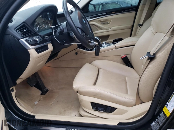 2013 BMW 5 Series 535i xDrive with VIN WBAFU7C58DDU74451, listed as a Copart auction lot 49048544 with 87,021 mi miles and Salvage Title. Bid and sale history available at carsss.com. Image 7.
