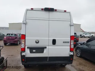 2025 Ram ProMaster Cargo Van Tradesman with VIN 3C6LRVDG3SE511551, listed as a IAAI auction lot 41558905 with 5,107 mi miles. Bid and sale history available at carsss.com. Image 17.