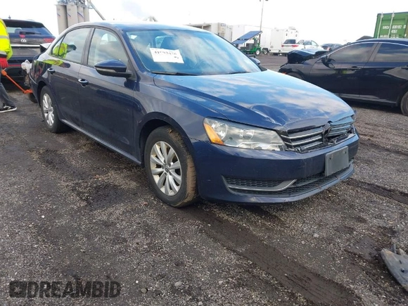 2012 Volkswagen Passat S w/Appearance with VIN 1VWAP7A36CC090112, listed as a IAAI auction lot 41983476 with 118,853 mi miles. Bid and sale history available at carsss.com. Image 1.
