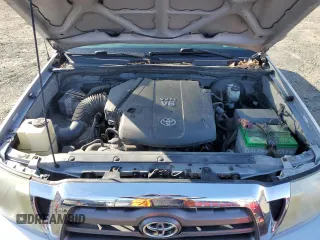 2009 Toyota Tacoma z VIN 5TEUU42N89Z597076, wystawiony jako Copart lot #53777665 z przebiegiem 271 475 mil mil oraz Czysty tytuł • Clean title. Historia ofert i sprzedaży dostępna na DreamBid. Obrazek 11.