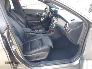 2017 Mercedes-Benz CLA 250 z VIN WDDSJ4EB7HN490559, wystawiony jako IAAI lot #41934154 z przebiegiem Nie podano mil oraz . Historia ofert i sprzedaży dostępna na DreamBid. Obrazek 5.