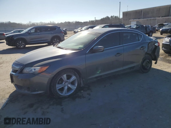 2013 Acura ILX Tech Pkg with VIN 19VDE1F70DE005282, listed as a Copart auction lot 46419665 with 132,378 mi miles and Clean Title. Bid and sale history available at carsss.com. Image 1.